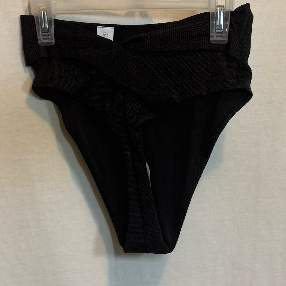 AA-554 Aerie NWOT High Cut Cheeky‎ Twisted Front Black Bikini Bottoms Size XS